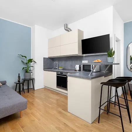 Enjoy Downtown Boutique Apartments #12 By Goodnite Cz Brno Exterior photo