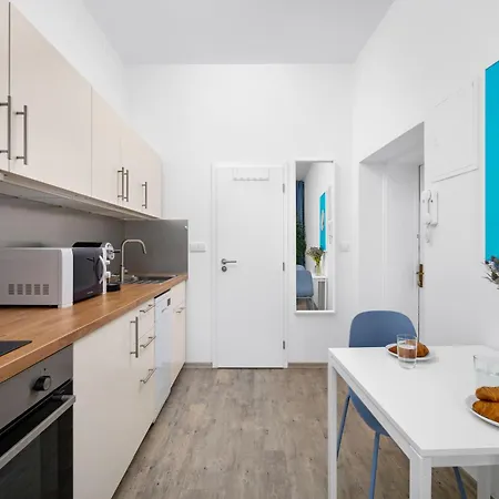 Enjoy Downtown Boutique Apartments #12 By Goodnite Cz Brno Exterior photo