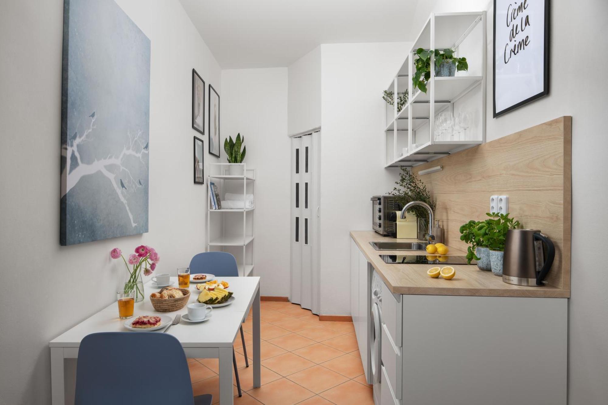 Apartment Enjoy Downtown Boutique #12 By Goodnite Cz *